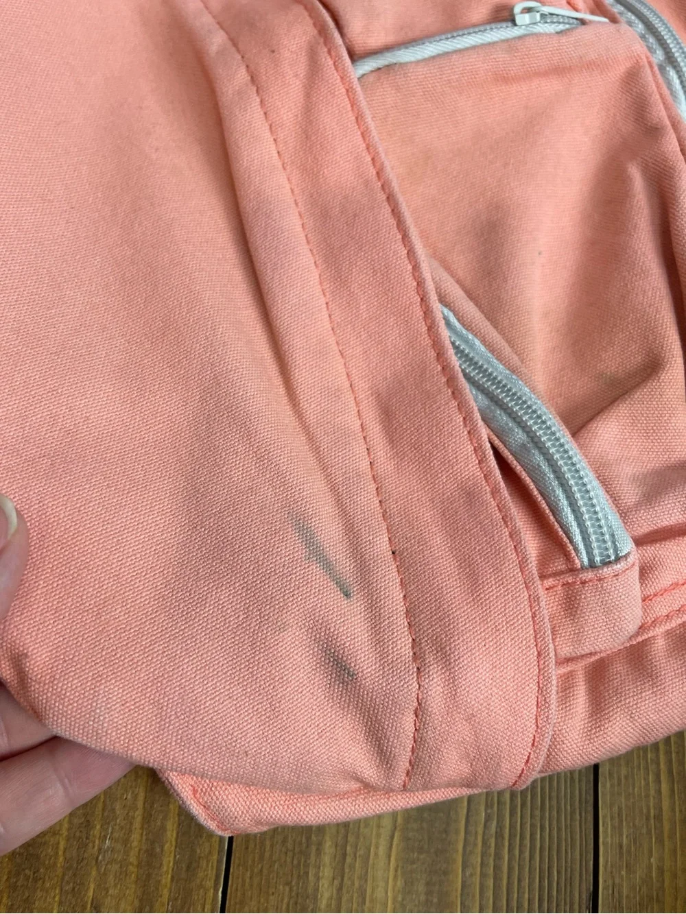 Kavu sling backpack peach color